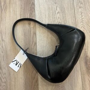 Zara Black shoulder bag. Never worn. Tags still on.